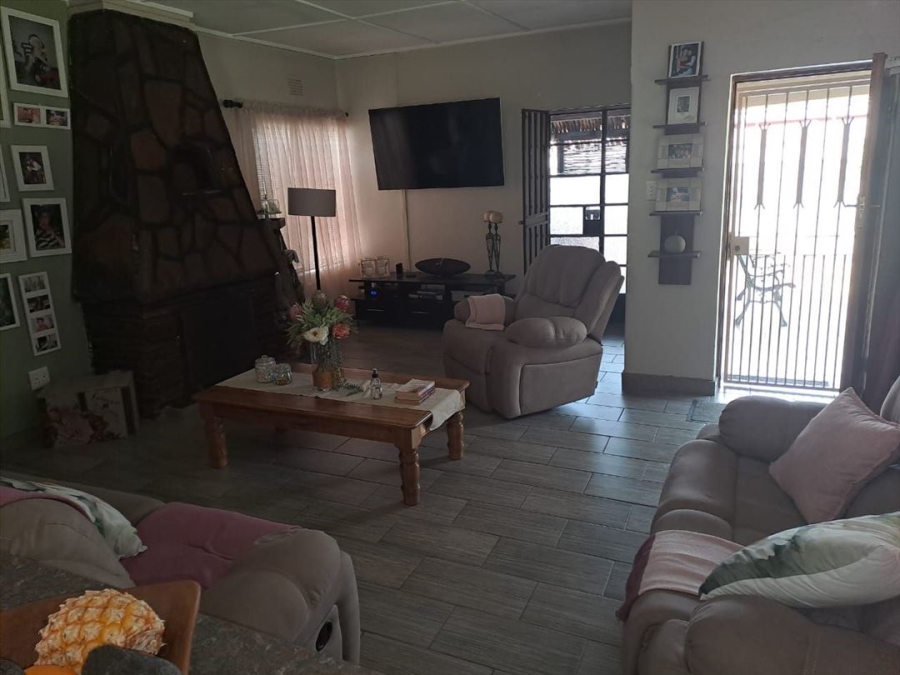 3 Bedroom Property for Sale in Comet Gauteng