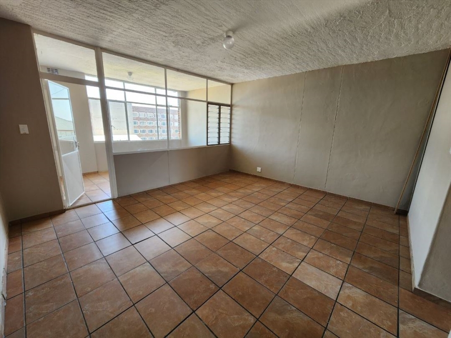 1 Bedroom Property for Sale in Kempton Park Central Gauteng