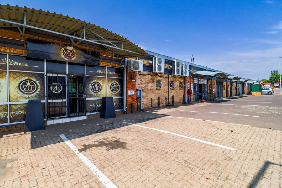 To Let commercial Property for Rent in Erasmus Gauteng