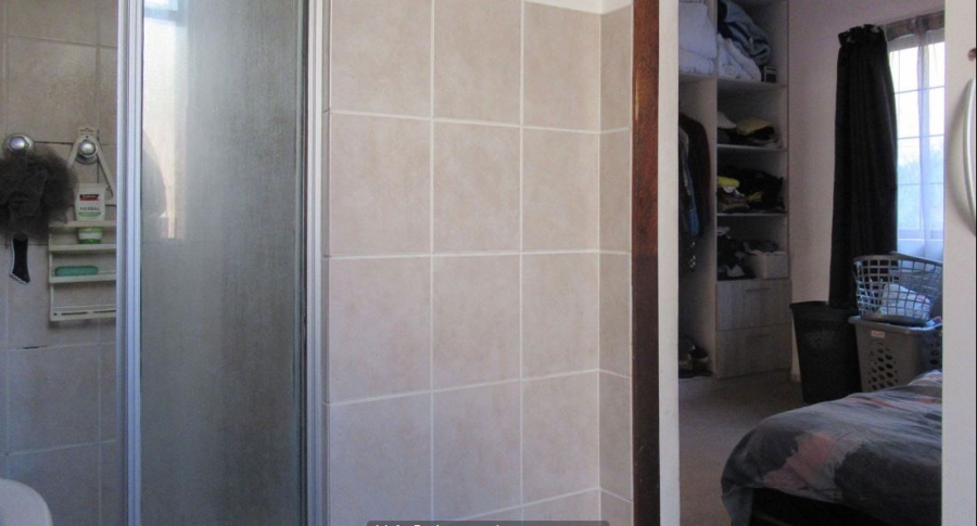 4 Bedroom Property for Sale in Halfway Gardens Gauteng