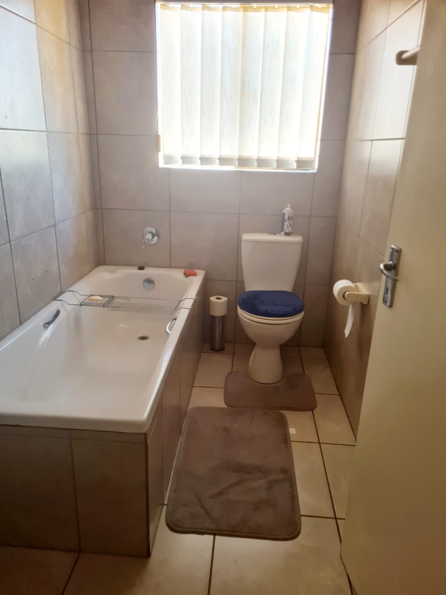 To Let 2 Bedroom Property for Rent in Vanderbijlpark SW 5 Gauteng