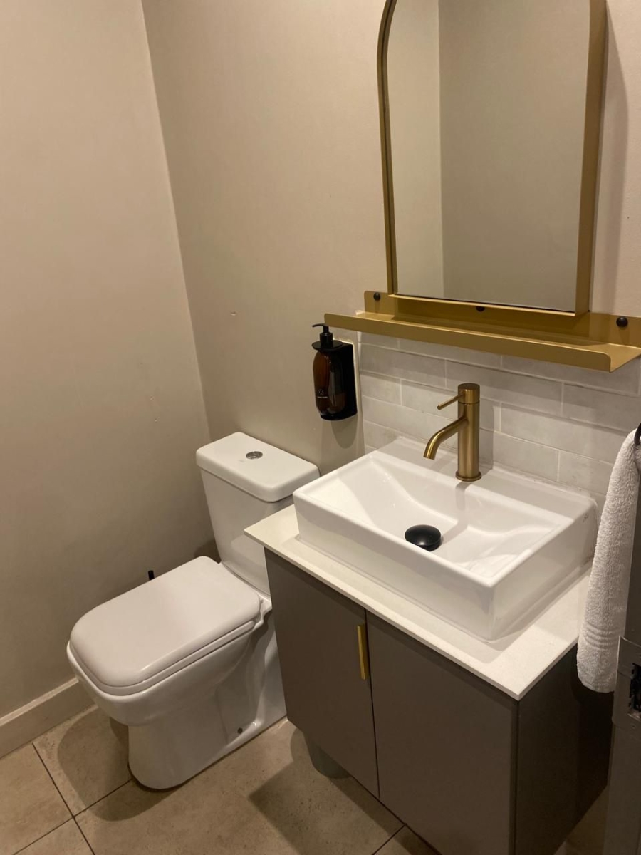 To Let 1 Bedroom Property for Rent in Sandton Central Gauteng