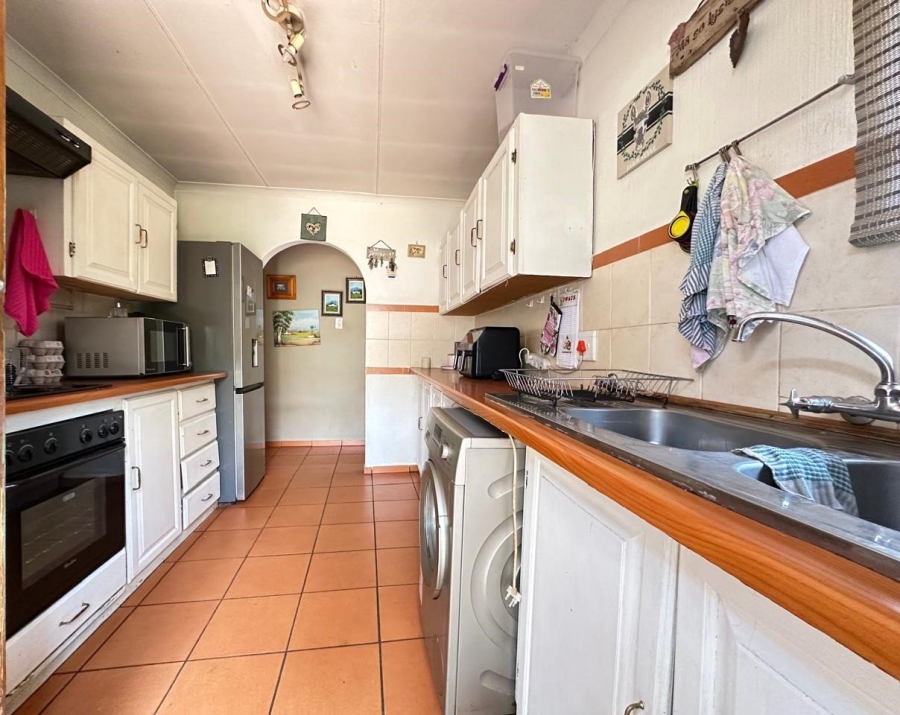2 Bedroom Property for Sale in Zwartkop Gauteng