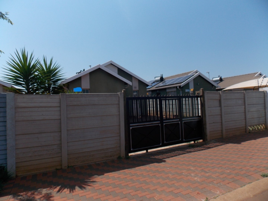 3 Bedroom Property for Sale in Sky City Gauteng
