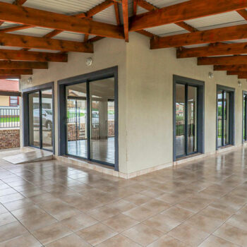 2 Bedroom Property for Sale in Kosmosdal Gauteng