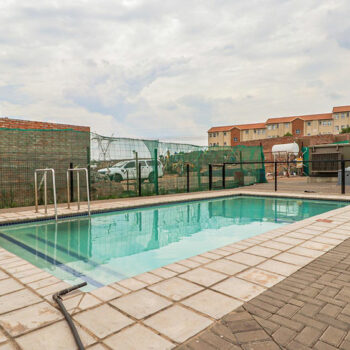 2 Bedroom Property for Sale in Kosmosdal Gauteng