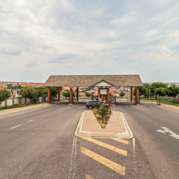 2 Bedroom Property for Sale in Kosmosdal Gauteng