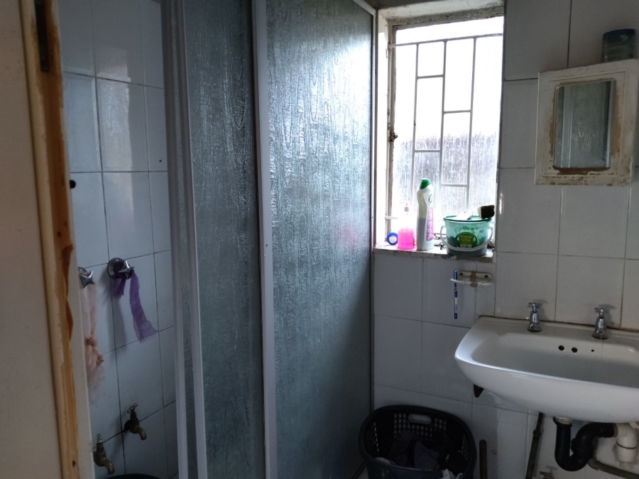 10 Bedroom Property for Sale in Laudium Gauteng