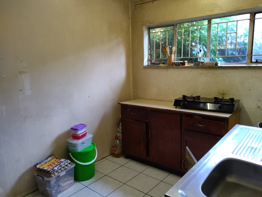 10 Bedroom Property for Sale in Laudium Gauteng