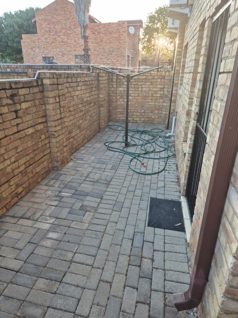 3 Bedroom Property for Sale in Montana Tuine Gauteng