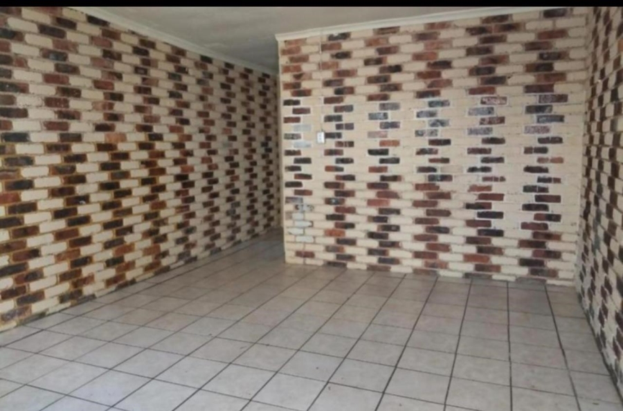 Commercial Property for Sale in Brakpan Central Gauteng