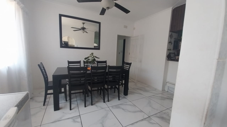 4 Bedroom Property for Sale in Mulbarton Gauteng