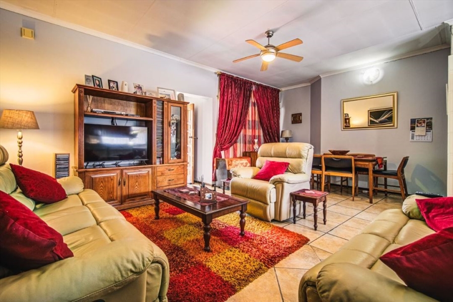 2 Bedroom Property for Sale in Norkem Park Gauteng