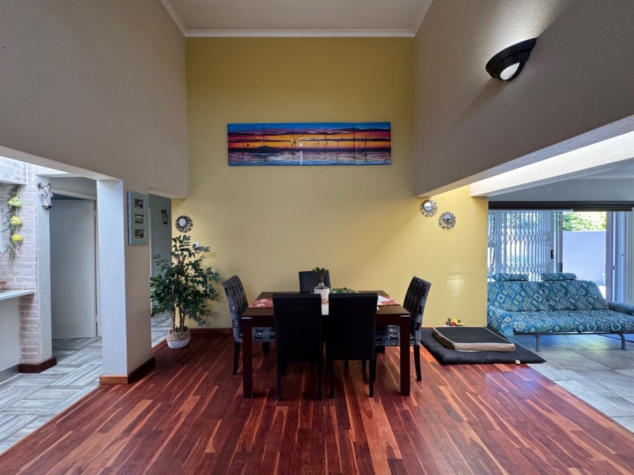 4 Bedroom Property for Sale in Glen Marais Gauteng