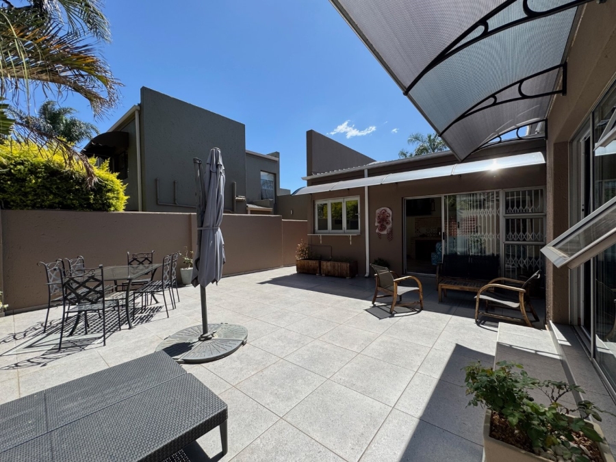 4 Bedroom Property for Sale in Glen Marais Gauteng