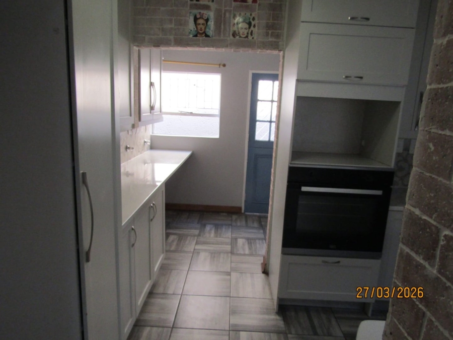 4 Bedroom Property for Sale in Glen Marais Gauteng
