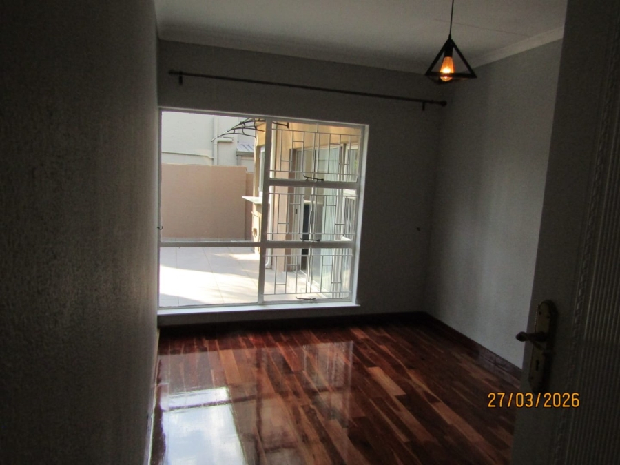 4 Bedroom Property for Sale in Glen Marais Gauteng