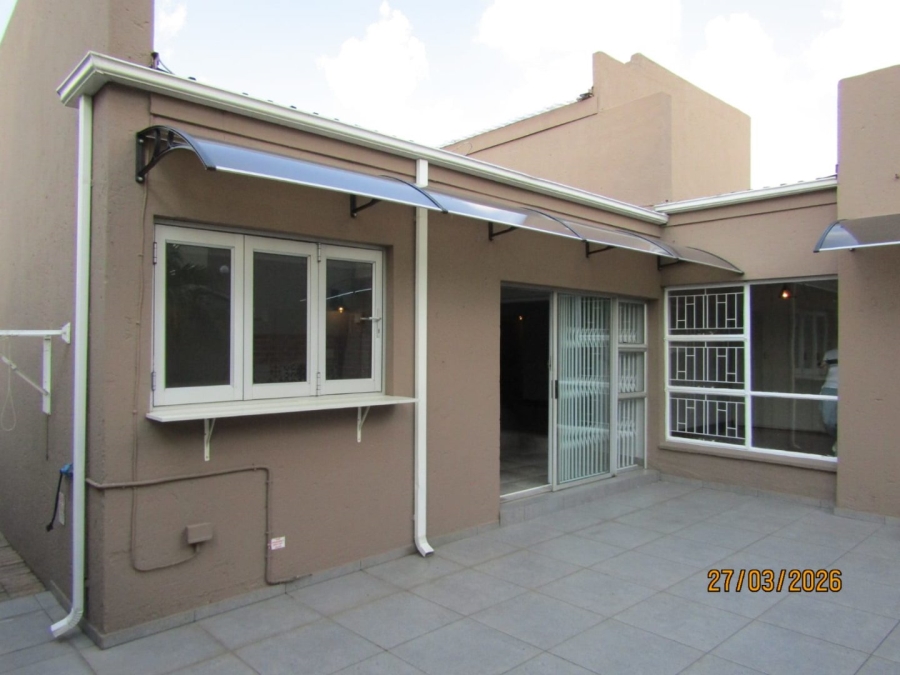 4 Bedroom Property for Sale in Glen Marais Gauteng