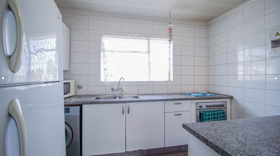 2 Bedroom Property for Sale in Eastleigh Gauteng