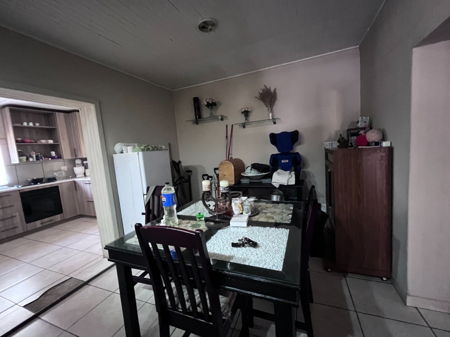 3 Bedroom Property for Sale in Theoville Gauteng