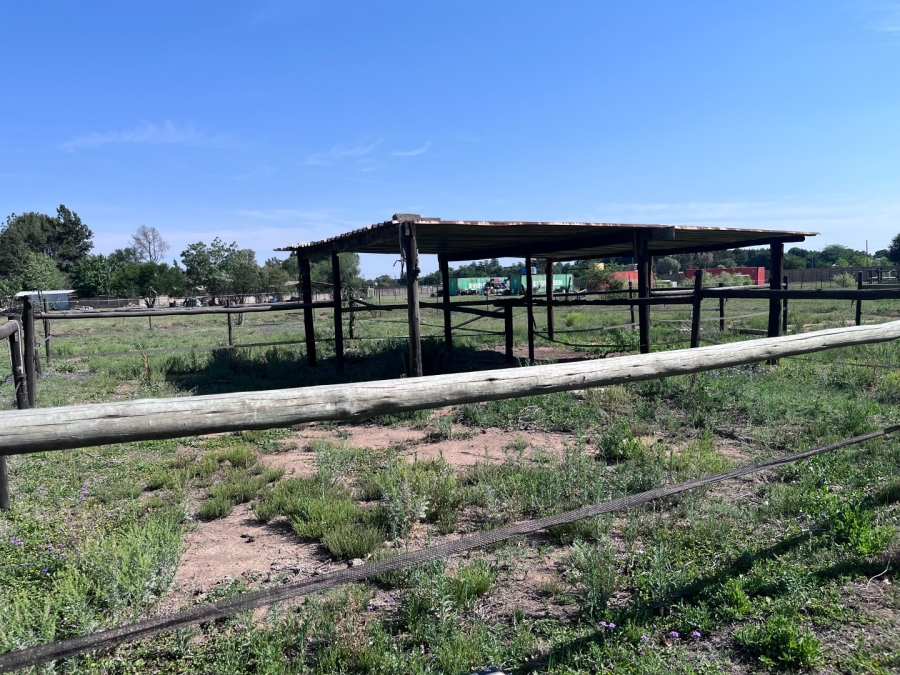 3 Bedroom Property for Sale in Theoville Gauteng
