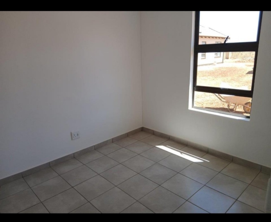 4 Bedroom Property for Sale in Crystal Park Gauteng