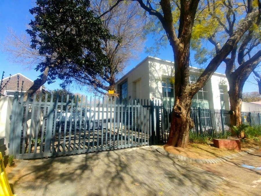 To Let commercial Property for Rent in Rosebank Gauteng