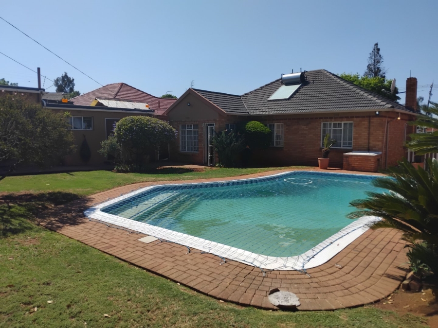 3 Bedroom Property for Sale in Malvern East Gauteng
