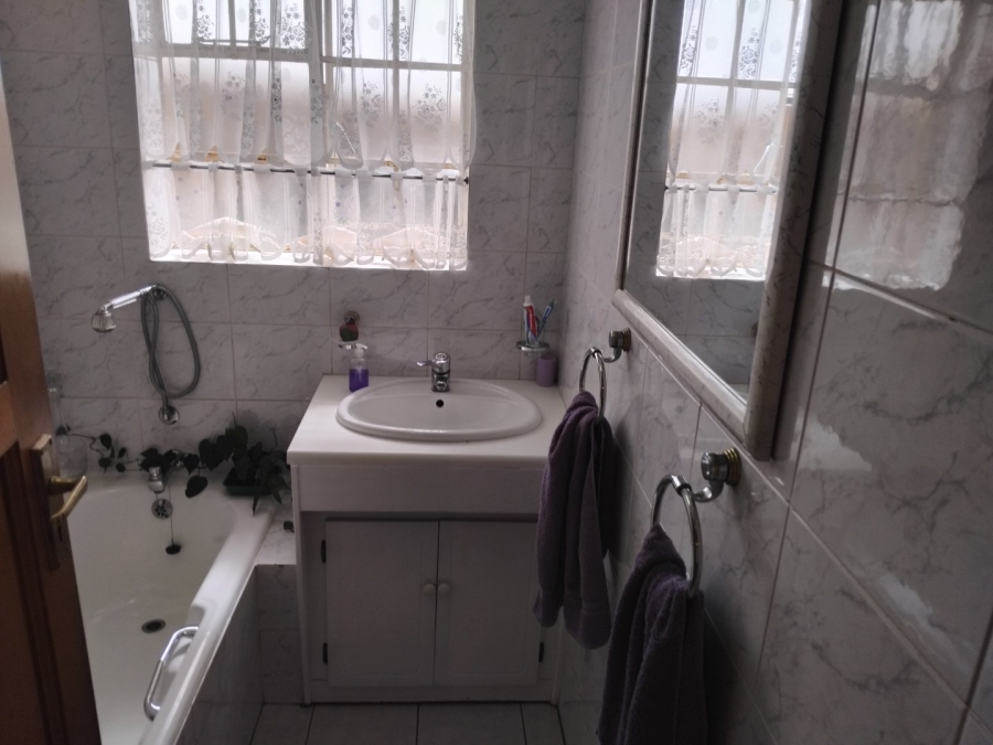 3 Bedroom Property for Sale in Malvern East Gauteng