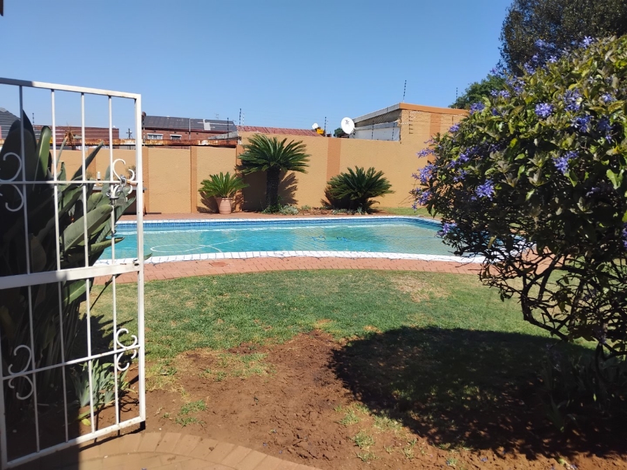 3 Bedroom Property for Sale in Malvern East Gauteng