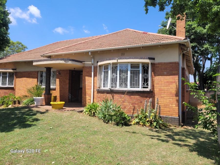 4 Bedroom Property for Sale in Selection Park Gauteng