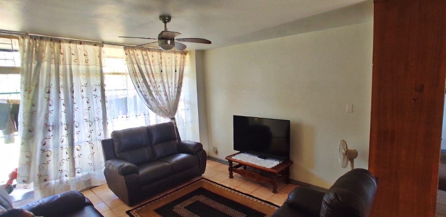 2 Bedroom Property for Sale in Vanderbijlpark CW 1 Gauteng