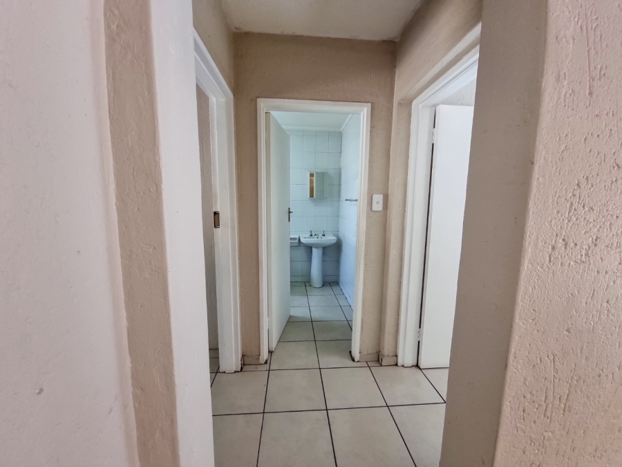 2 Bedroom Property for Sale in New Market Park Gauteng