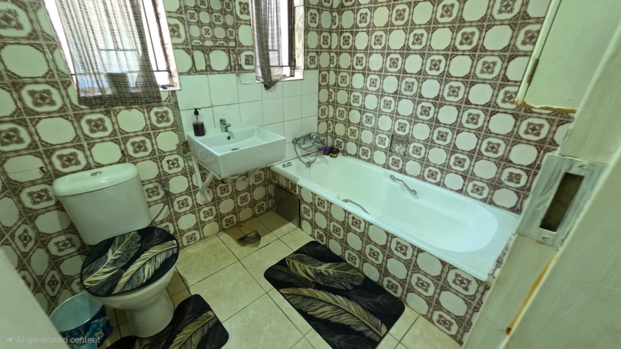 4 Bedroom Property for Sale in Laudium Gauteng