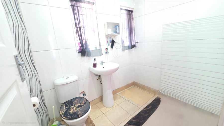 4 Bedroom Property for Sale in Laudium Gauteng