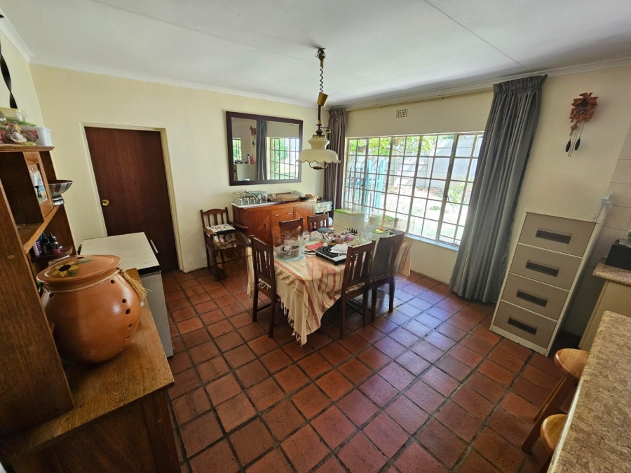 4 Bedroom Property for Sale in Weltevreden Park Gauteng