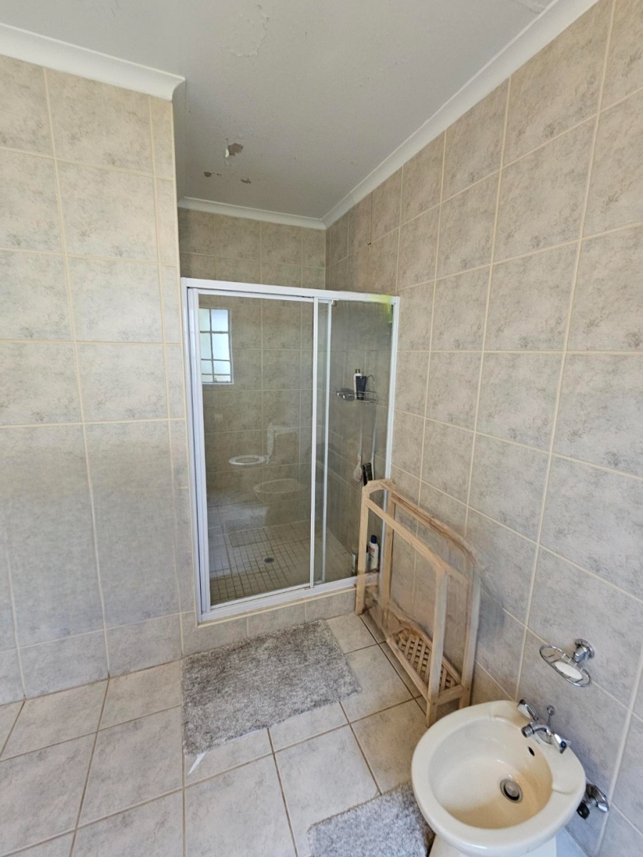 4 Bedroom Property for Sale in Weltevreden Park Gauteng