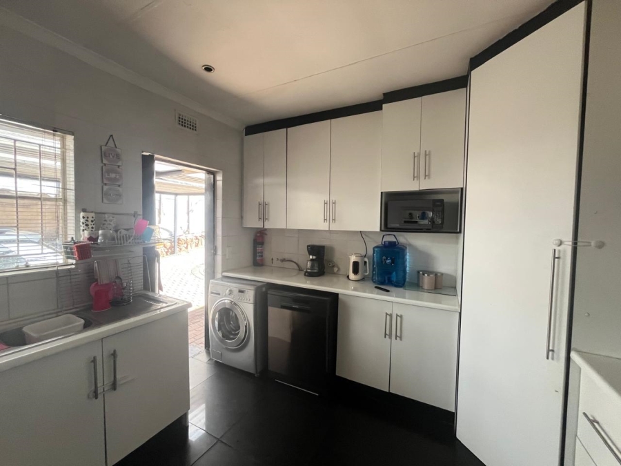 3 Bedroom Property for Sale in Naturena Gauteng