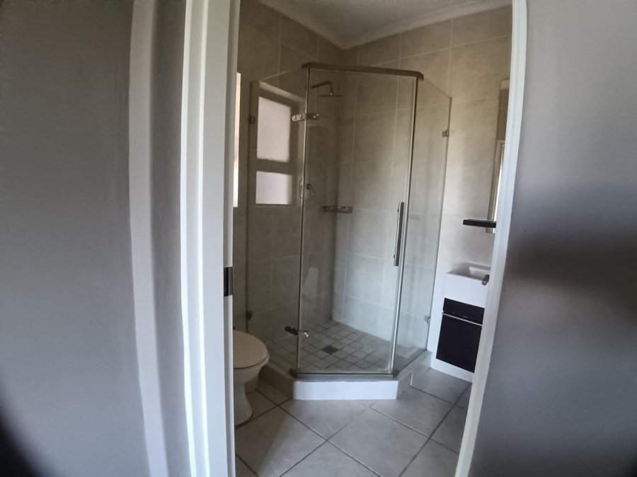 To Let 2 Bedroom Property for Rent in North Riding Gauteng