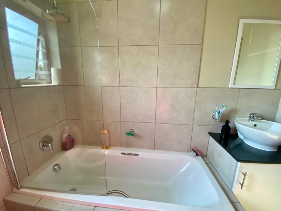 2 Bedroom Property for Sale in Brentwood Park Gauteng
