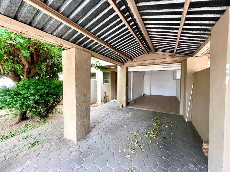 To Let 3 Bedroom Property for Rent in Celtisdal Gauteng