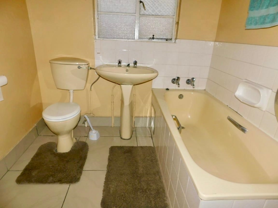 2 Bedroom Property for Sale in Springs Central Gauteng