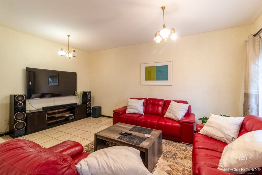 To Let 3 Bedroom Property for Rent in Lyndhurst Gauteng