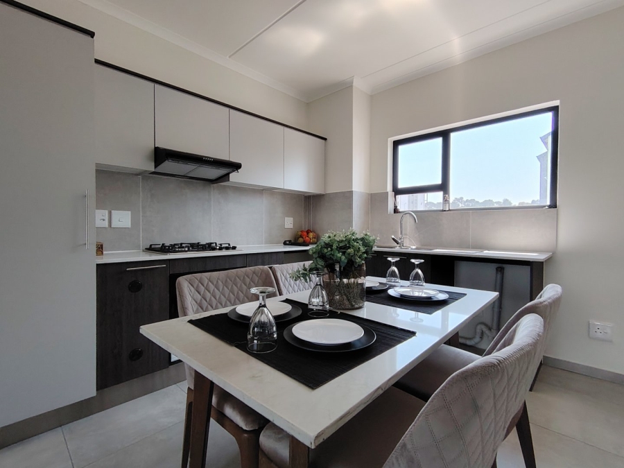 2 Bedroom Property for Sale in North Riding Gauteng