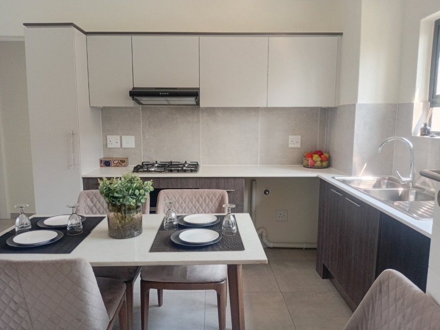 2 Bedroom Property for Sale in North Riding Gauteng