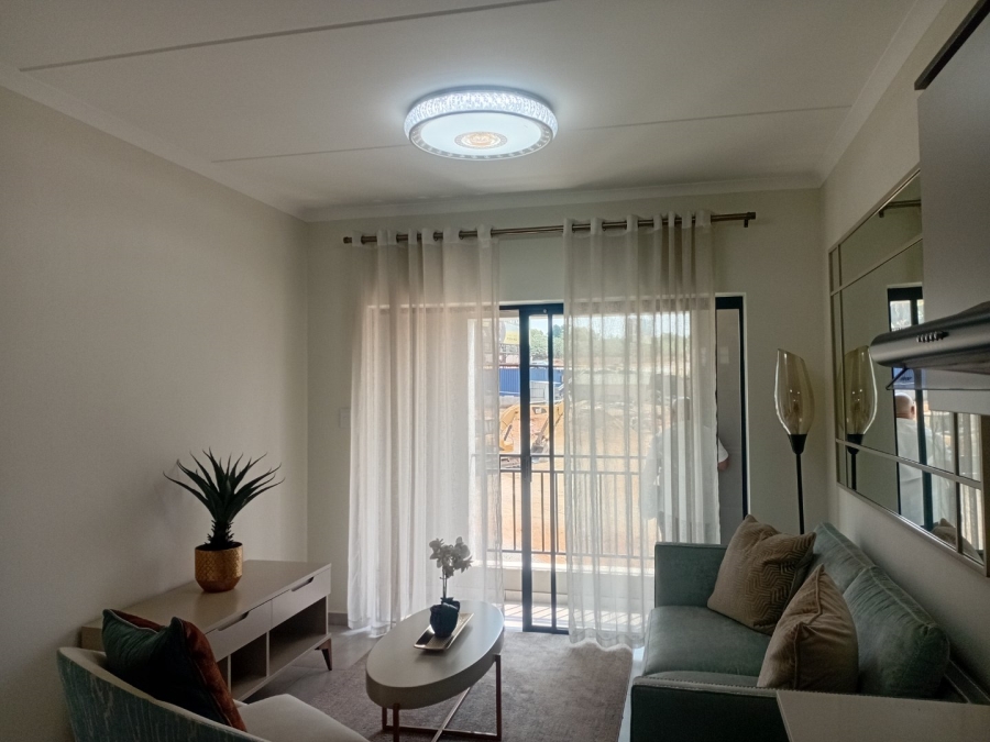 1 Bedroom Property for Sale in North Riding Gauteng