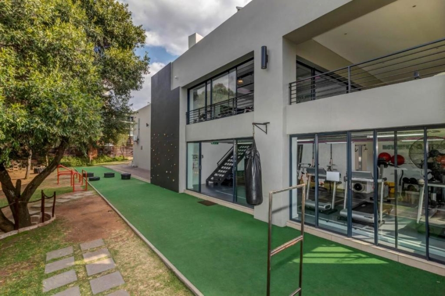 1 Bedroom Property for Sale in Fourways Gauteng