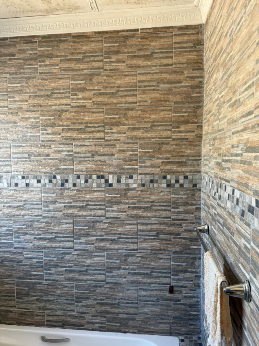 2 Bedroom Property for Sale in Vorna Valley Gauteng