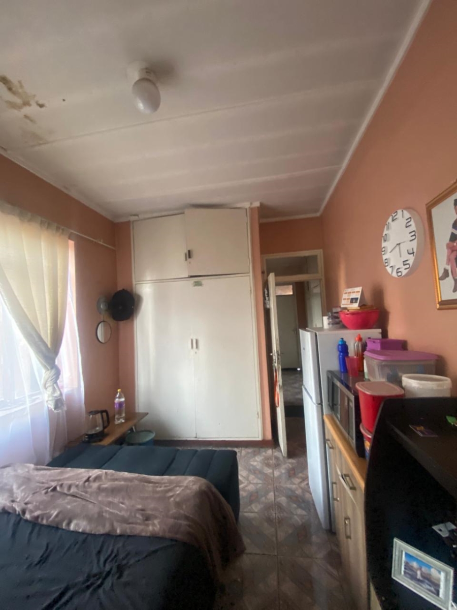 5 Bedroom Property for Sale in Pretoria Gauteng
