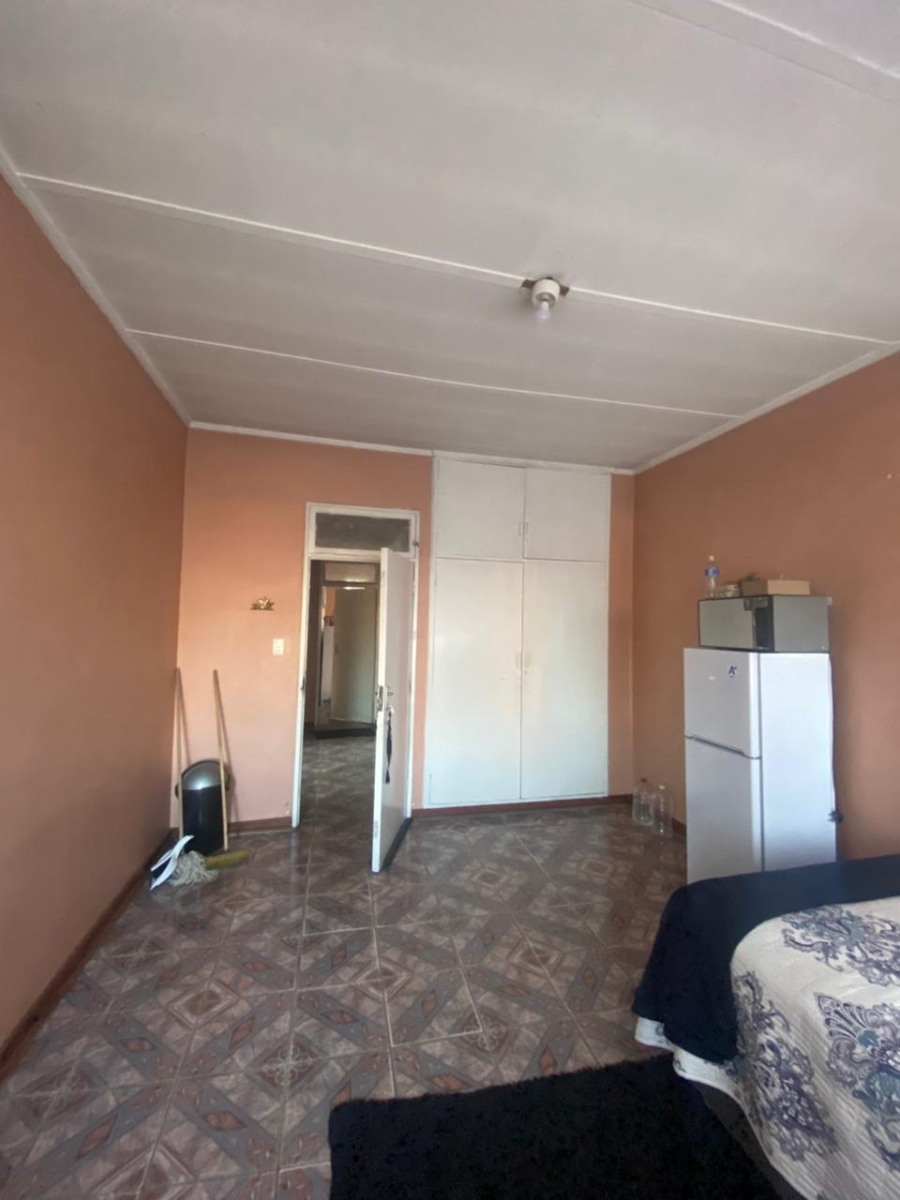 5 Bedroom Property for Sale in Pretoria Gauteng
